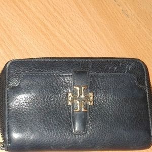 Tory Burch black leather wallet MSRP $248
